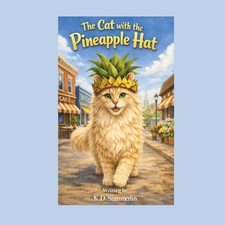The Cat With the Pineapple Hat