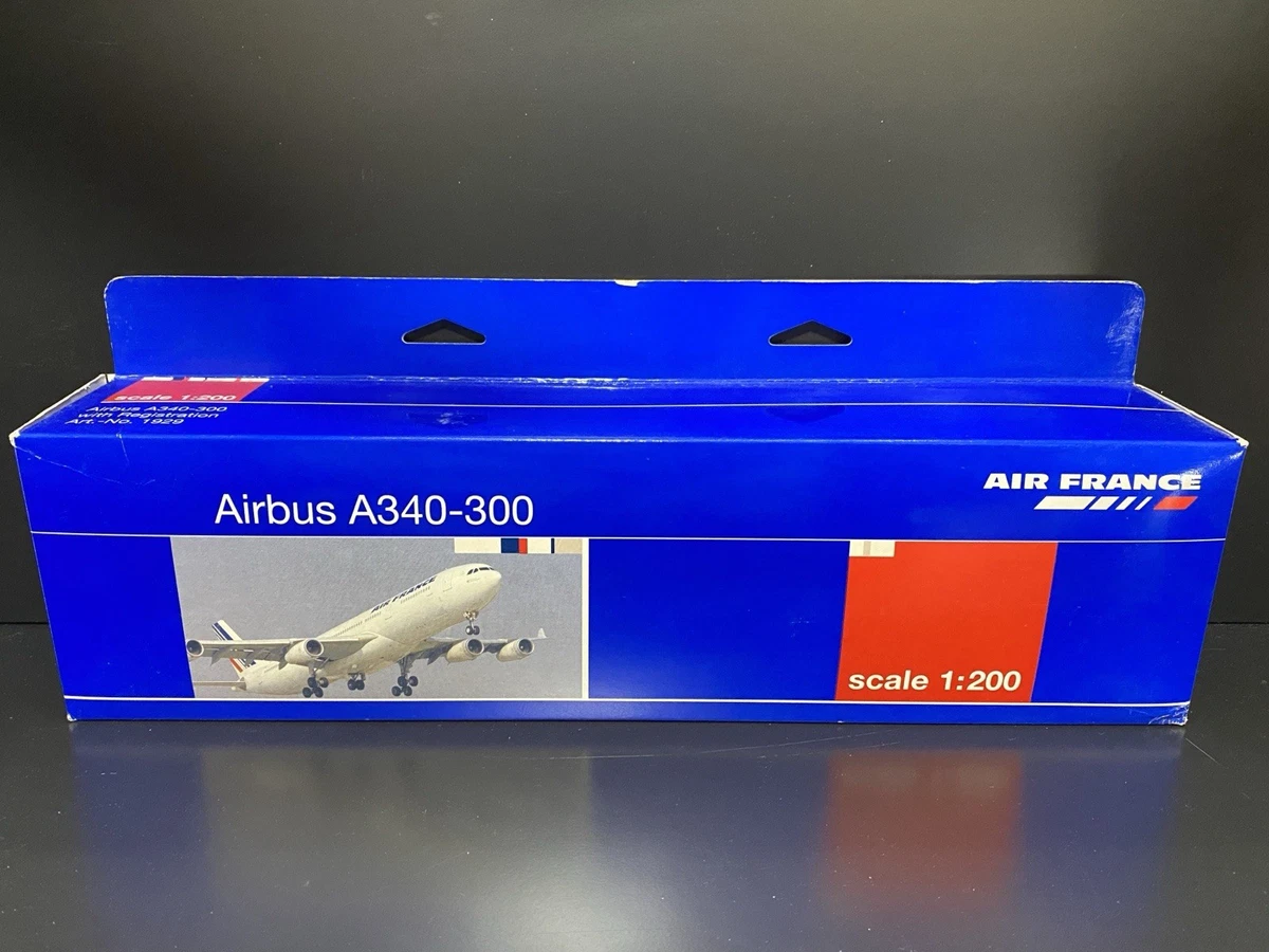 Hogan A340 Contemporary Diecast Aircraft & Spacecraft 1:200 Scale
