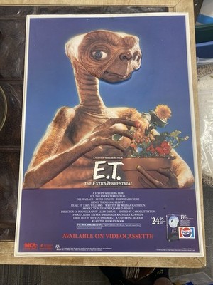 E.T. The Extra Terrestial Rare 3-D Advertising Display 1988 27 x 19  Not Framed
