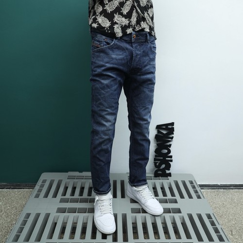 Diesel Belther Jeans Regular Slim-Tapered Gr. 34/30
