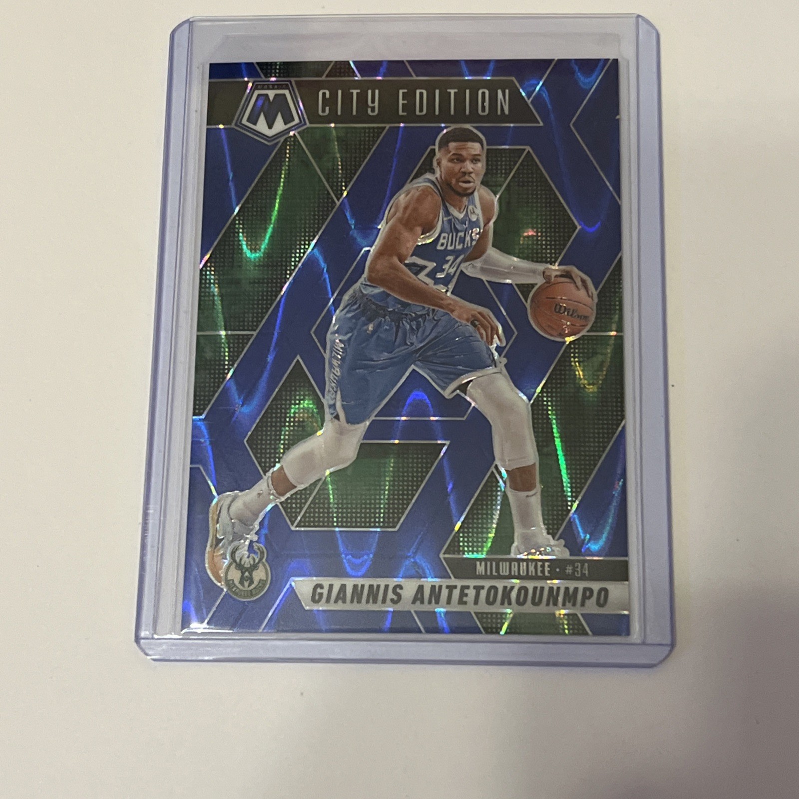 2024 Panini Mosaic - City Edition Giannis #282 Seismic Blue Mosaic Prizm /149
