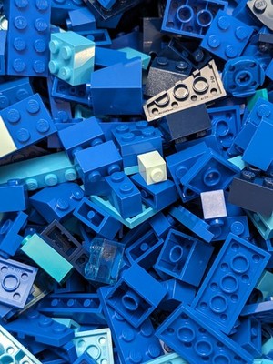 600pcs LEGO Blue Shades Bulk Lot Random Bricks Plates Parts