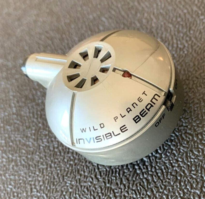 POST Pebbles 1999 Promotion Wild Spy Detector Invisible Beam
