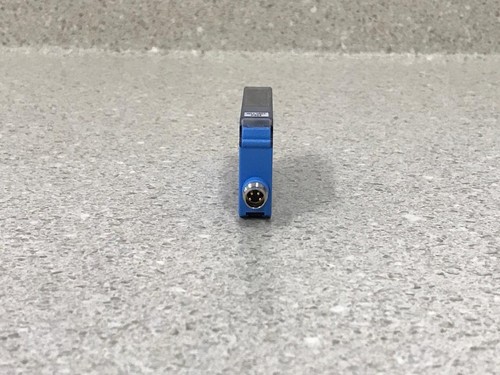 SICK WLL180T-P434 Photoelectric Sensor WLL180TP434 New One Free Shipping - Picture 3 of 4