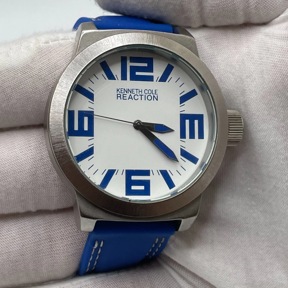 Kenneth Cole Reaction Watch 47mm Silver Tone Case Blue Resin Band RK1254 Quartz - Image 4 of 4