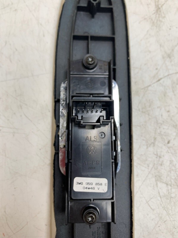 05 06 07 08 09 10 Bentley Continental GT Passenger Side Window Door Switch OEM