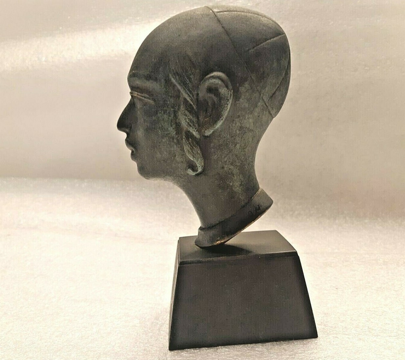 Foto 1 di 11