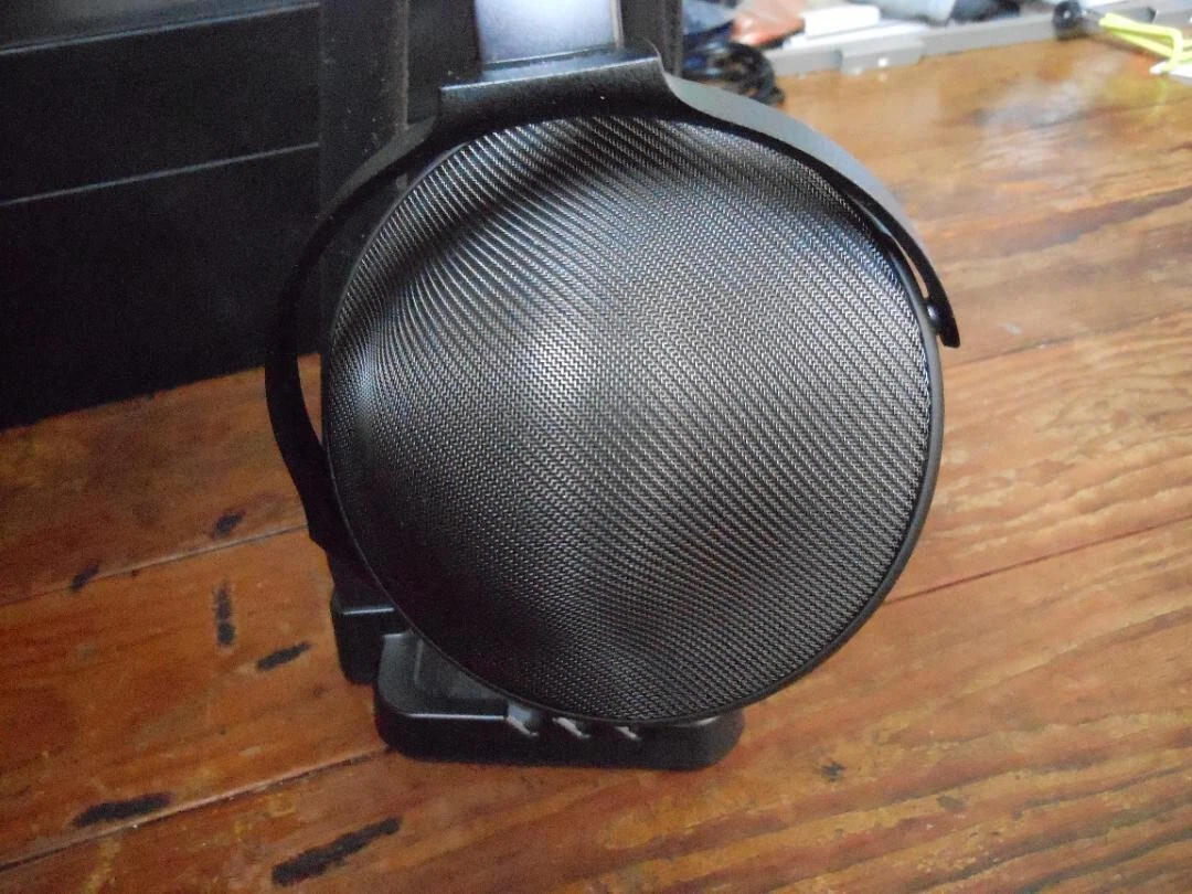 Sony MDR-Z1R Closed Back Over-Ear Headphones Black with Box from