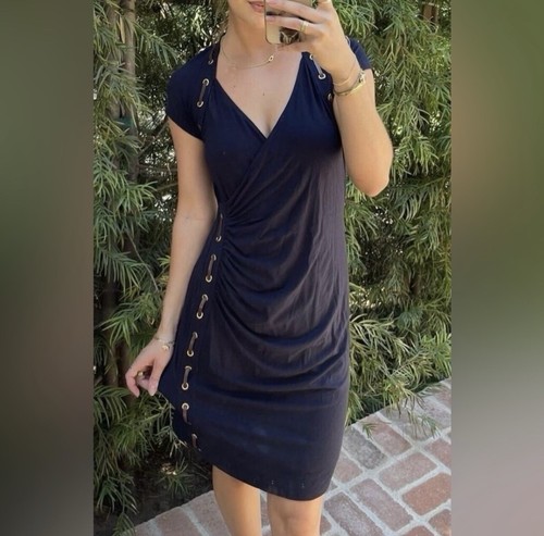 Carmen Marc Valvo Short Sleeve Faux Leather Detail Bodycon Dress Navy Size Small
