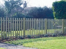 Palisade fencing and posts - 1.0m high panels & 1.8m posts