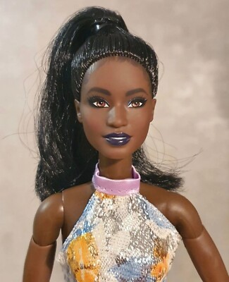 Barbie Made To Move BMR1959 Hybrid Doll