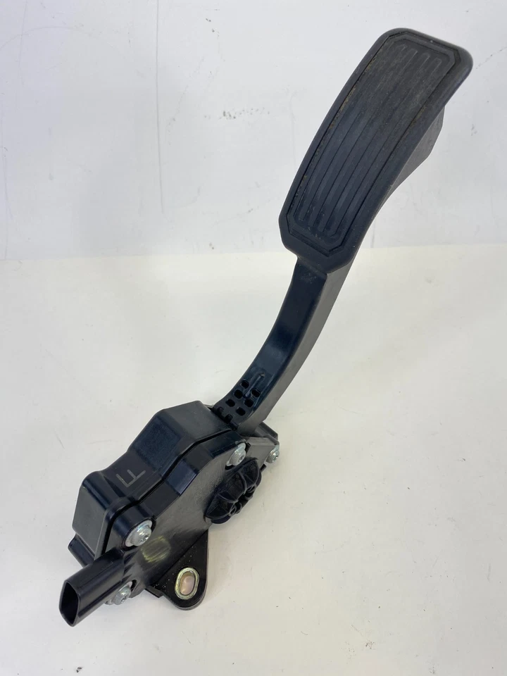 Sensor de pedal de acelerador Toyota RAV4 2006-2012 78110-42011 FABRICANTE DE EQUIPOS ORIGINALES Foto 3 de 4