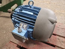 BROOK CROMPTON PARKINSON 3 PHASE 5.5KW 3 PHASE 940 RPM FOOT FLANGE  RECON MOTOR