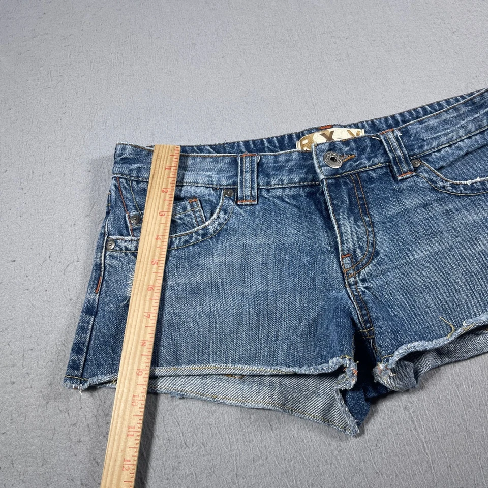 Vintage Roxy Women 11 Booty Denim Shorts Distressed Cutoff Blue Summer Y2K - Image 2 of 4