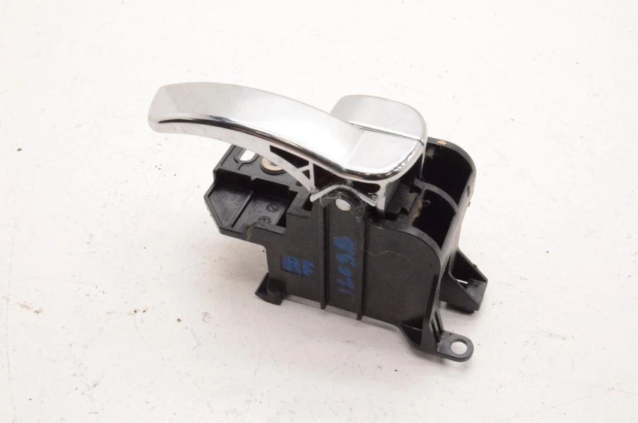 2009-2012 NISSAN FRONTIER KING CAB 4.0L PASSENGER RIGHT FRONT CHROME DOOR HANDLE — 第 3/4 张图片