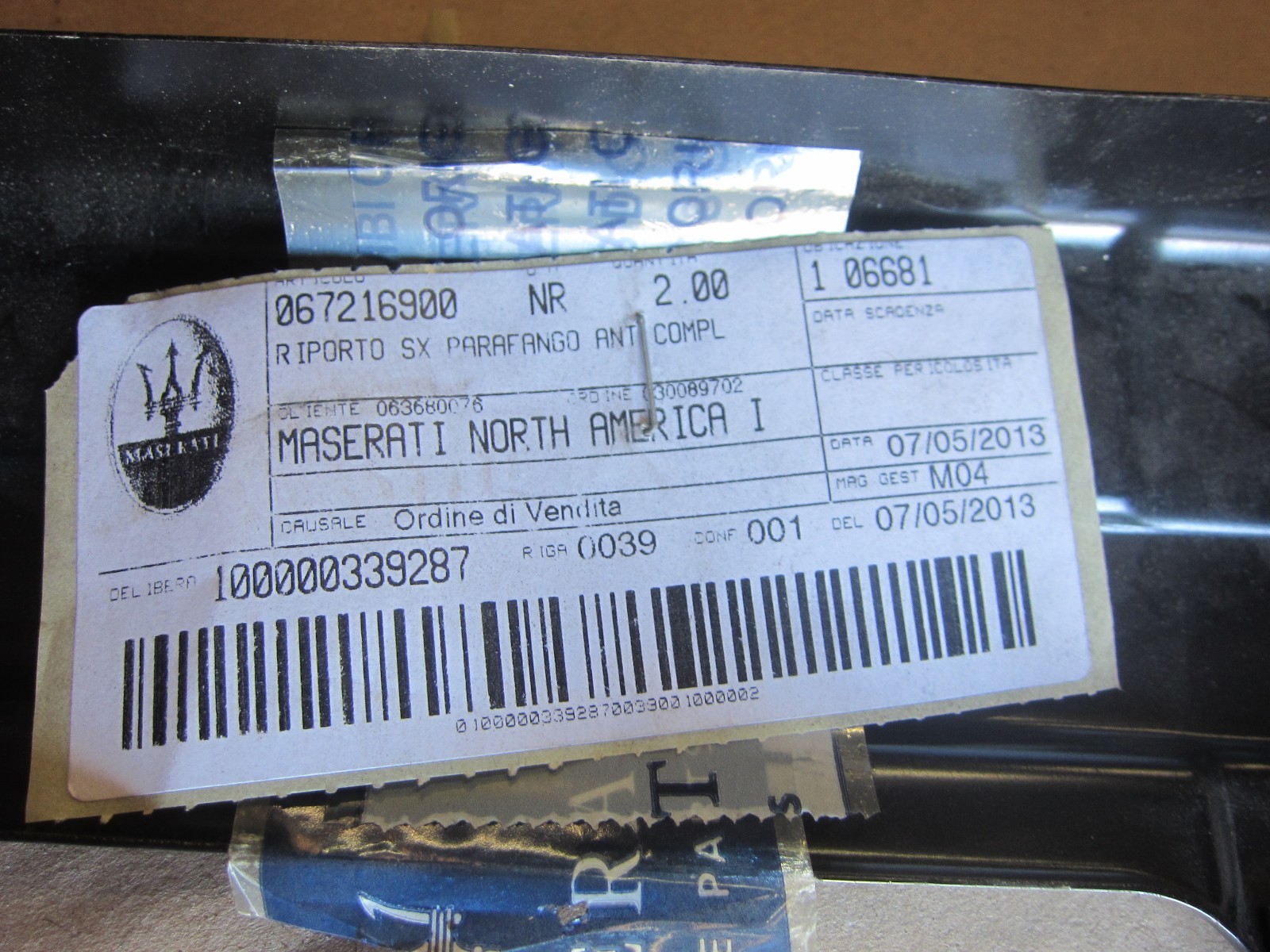 Maserati Quattroporte 2005 FRONT+LEFT Fender P/N 67216900