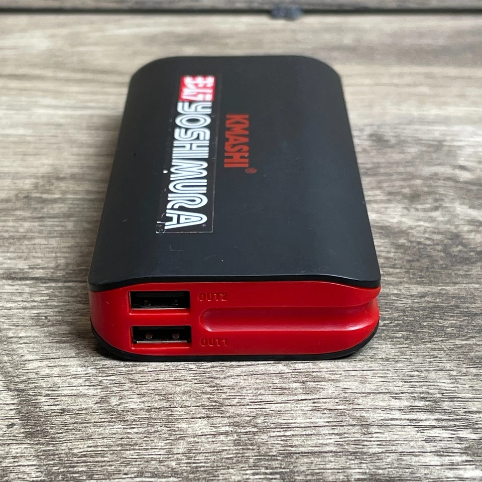 Banco de alimentación externo KMASHI K-MP816 negro rojo universal doble USB 10000mAh/37Wh Foto 4 de 4