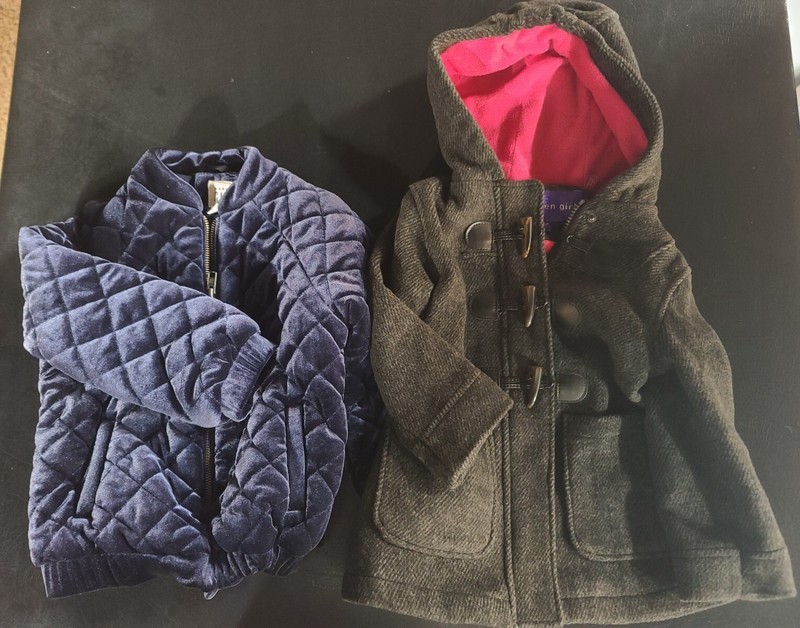(2) Barely Used 4T / 3T Coats Girls Madden / Gap Kids Lot