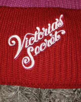 Victorias Secret knit Beanie Hat BRAND NEW ONE SIZE  display picture 1