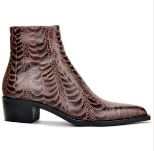 chukka boots with zipper