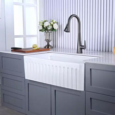 33 In. Farmhouse Apron Single Bowl Ceramic Kitchen Sink Workstation with Grid, S