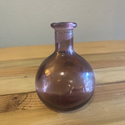 Vintage Amethyst Glass Mini Bud Vase   3'' Purple Flower Holder