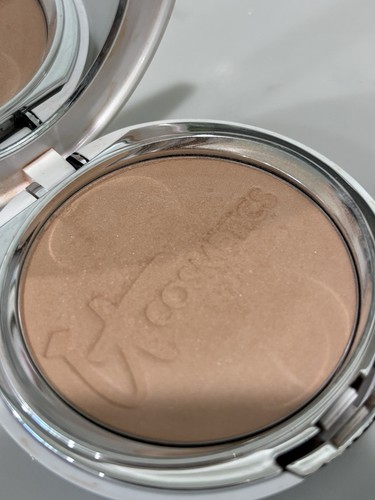 IT Cosmetics Celebration Base Iluminación BRONCEADO EN POLVO ~ DEFECTUOSO * LEER - Imagen 12 de 14