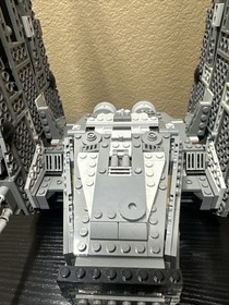 LEGO Star Wars 75104 Kylo Ren's Command Shuttle 100% Complete No Figures A1