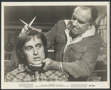 MICHAEL DOUGLAS ARTHUR KENNEDY in @Col Hail Hero '69 SCISSORS HAIRCUT
