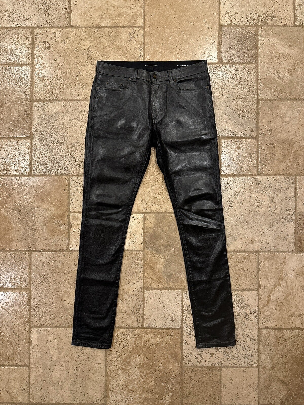 Saint Laurent Paris 2020 D24 Denim nero rivestito a olio