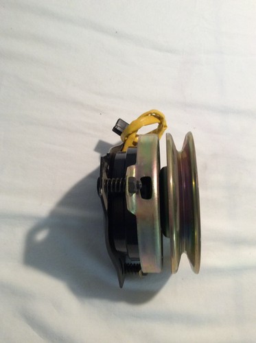 Toro Electric PTO Clutch number 94-2514 Warner number 5215-89 - 第 3/3 張圖片