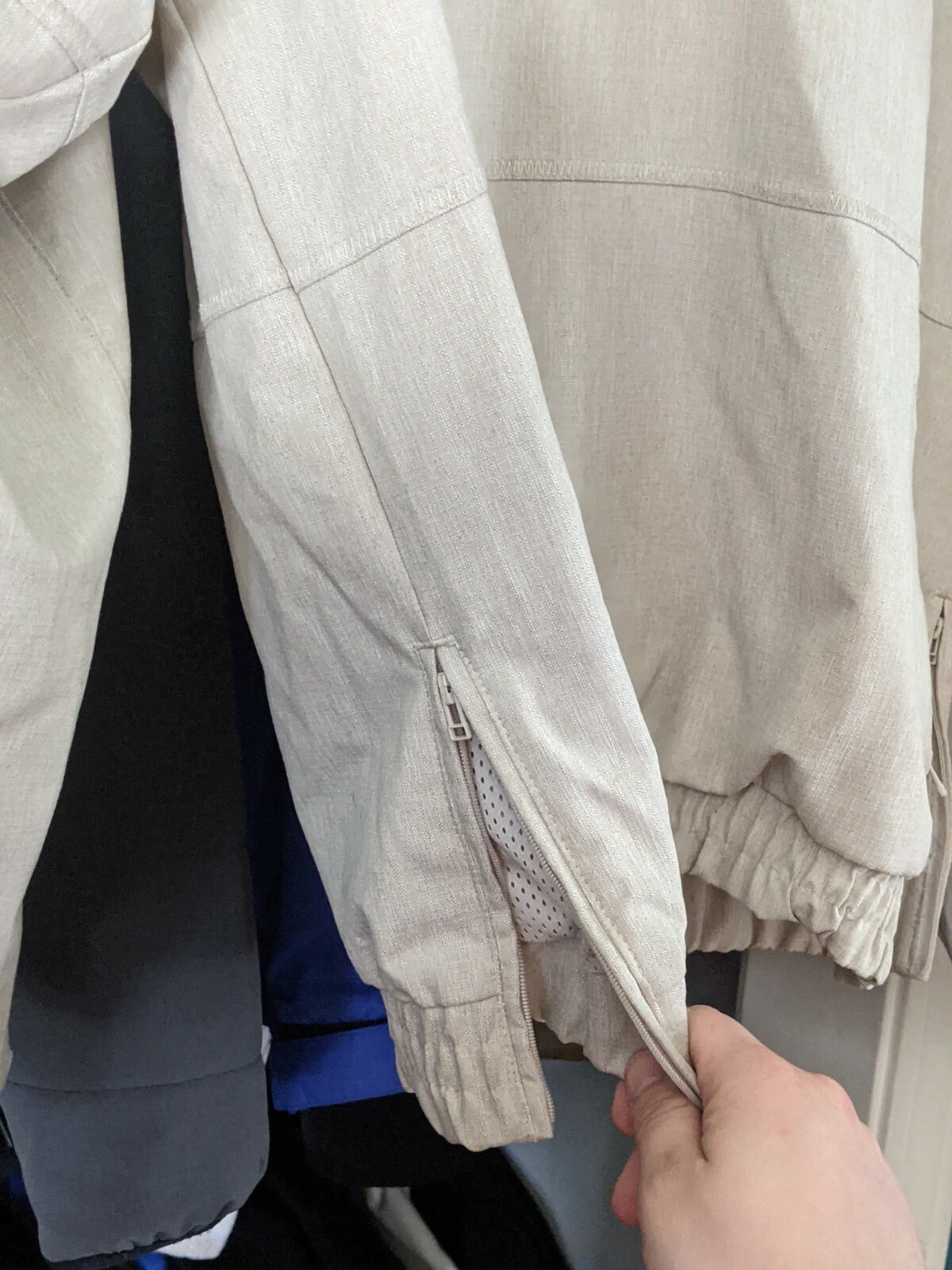 adidas pull-over windbreaker SPRING jacket - image 4