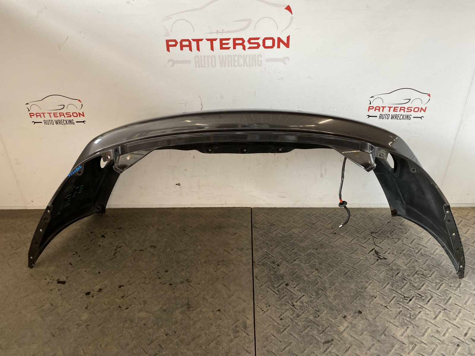08-19 MASERATI GRANTURISMO REAR BUMPER COVER GRIGIO GRANITO METALLIC 672