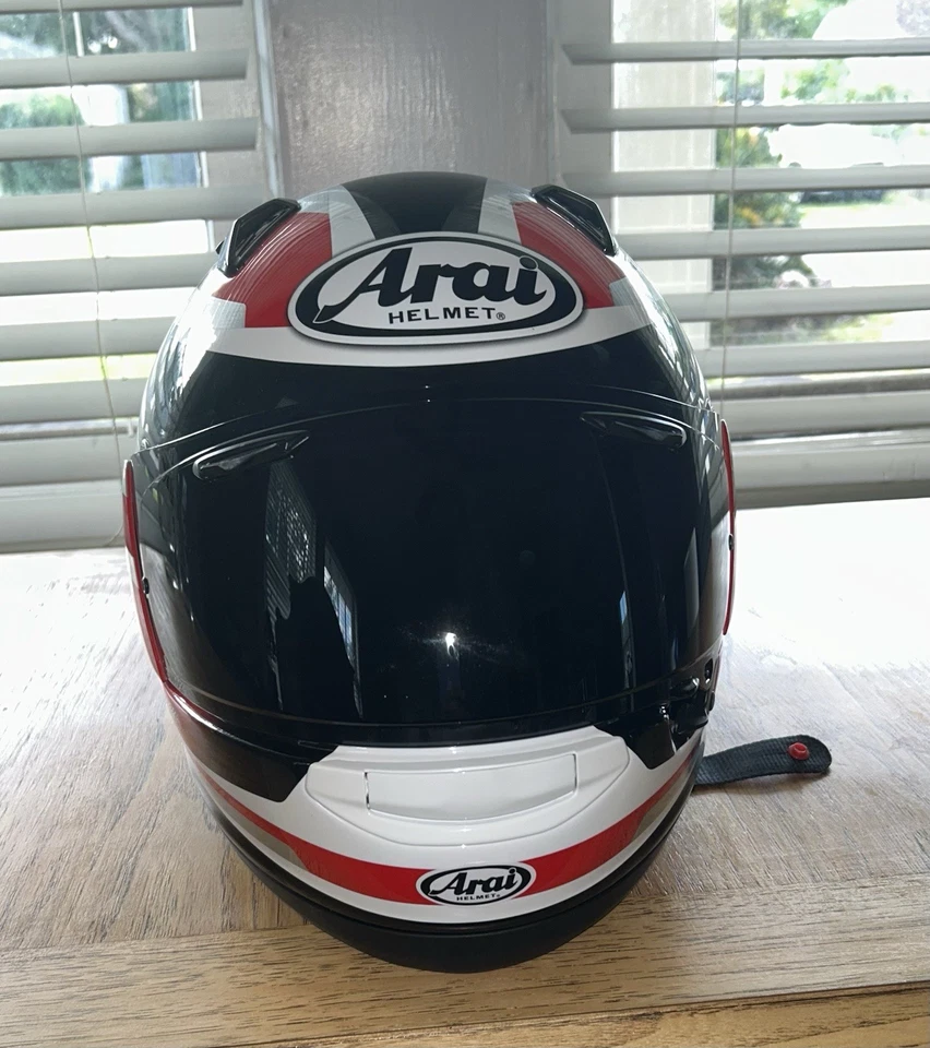 Casco completo de moto Arai Quantum-X Med. Rojo Negro Blanco Japón Usado Una Vez Foto 3 de 4