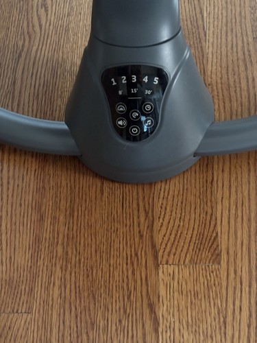 Maxi-Cosi Rotating Bouncer with Music And 5 Gentle Rotating Levels , Pre-Owned