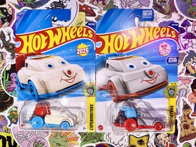 QUICK CHAT SET   - 2025 Hot Wheels Experimotors - White & Silver - Mattel Toys 