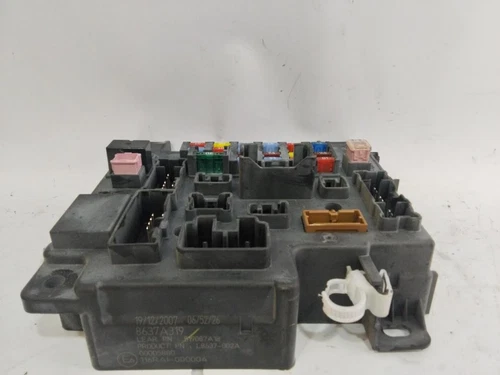 8637A319 Caja Reles/Fusibles para CITROEN C-CROSSER Exclusive 2007 1789906 - Imagen 1 de 10