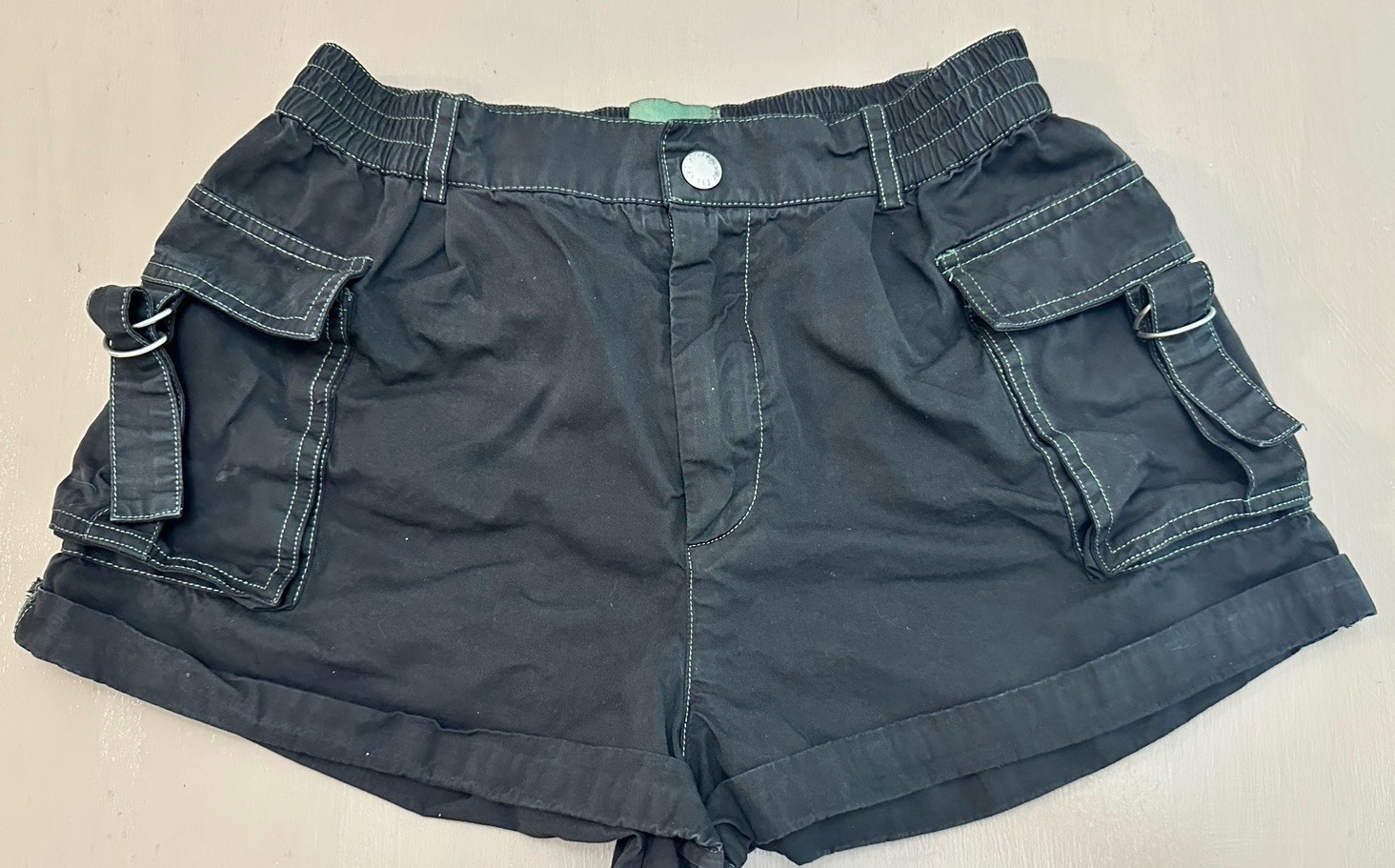 BDG Urban Outfitters Women Cargo Shorts Black Contrast Stitching Y2K D-Ring Sz S
