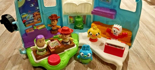 Little People Toy Story RV Camper Fisher Price Disney Pixar Toy Story 4