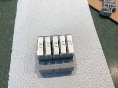 Phoenix Contact Clipfix 35 DIN rail end block Gray used selling in groups of 5