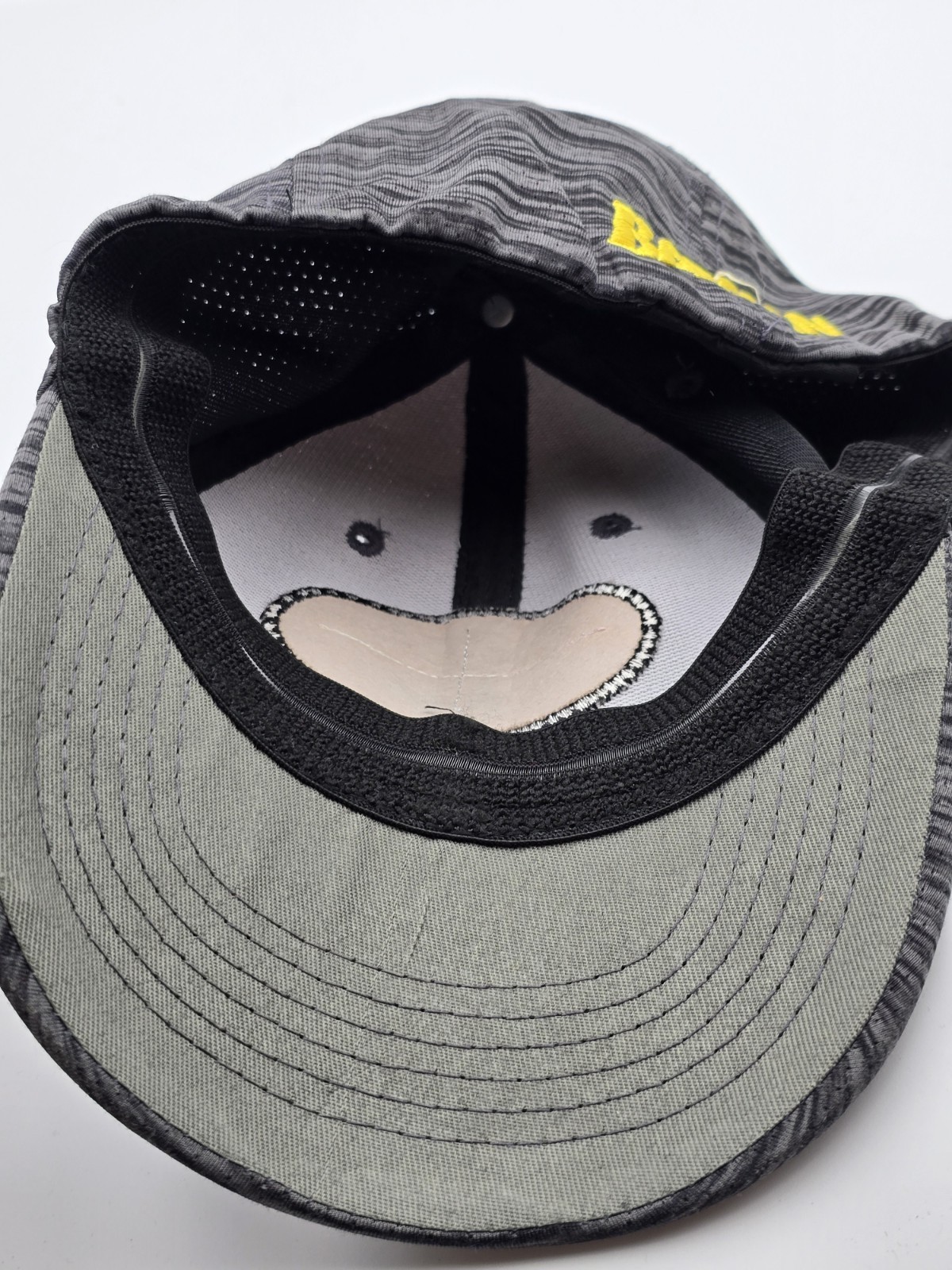 Batman Hat Cap Small Medium Flexband Baseball - image 9