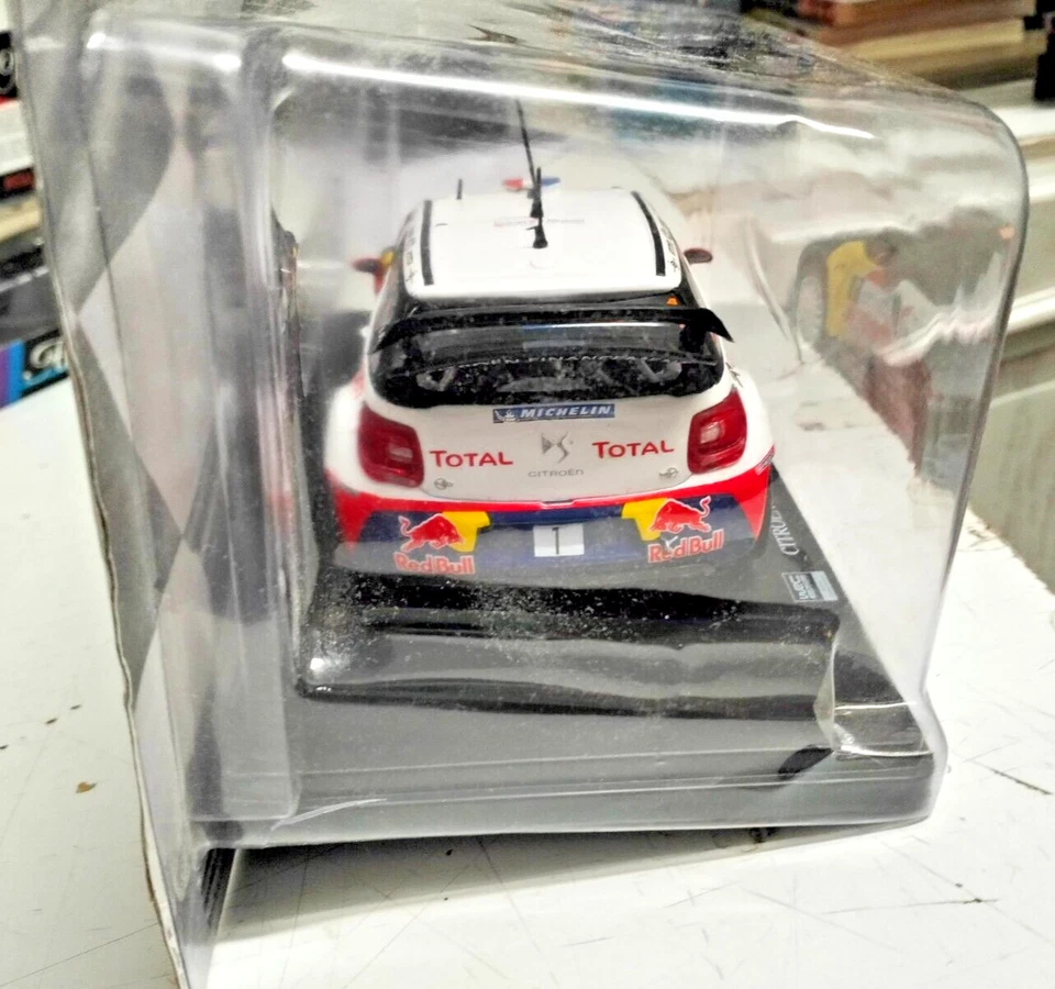 AUTOMODELLO 1 /24- CITROEN DS3 WRC-LOCH-ELENA-RALLYE D'ALSACE-2012 -IN BOX-MA10 - Immagine 3 di 4