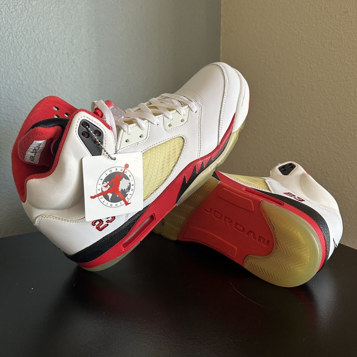 Nike Air Jordan 5 Retro Fire Red White Black Chicago Size 13 Nike Air Jordan 5 Retro Fire Red White Black Chicago Size 13