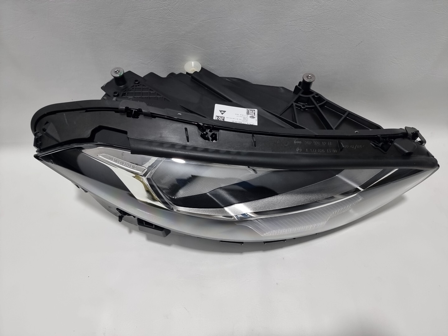 MERCEDES a Class W177 Drivers Side Headlight DRL LED A1779062400 