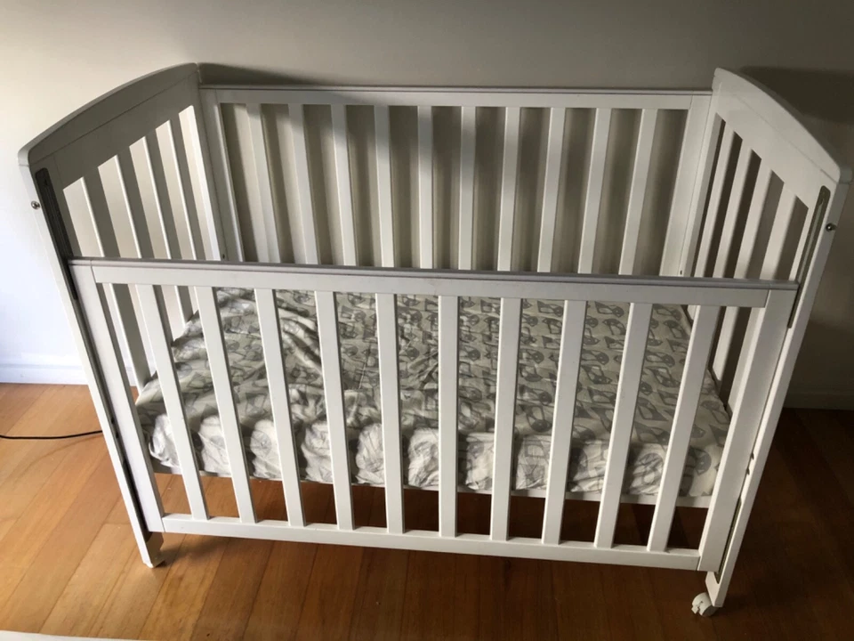 Childcare Cambridge Cot & Mattress Package - image 3 of 4