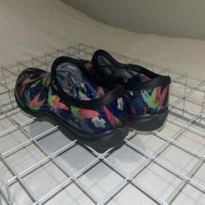 Sloggers - Waterproof Womens Size 9 Garden Shoe Outdoor Slip On Blue Hummingbird