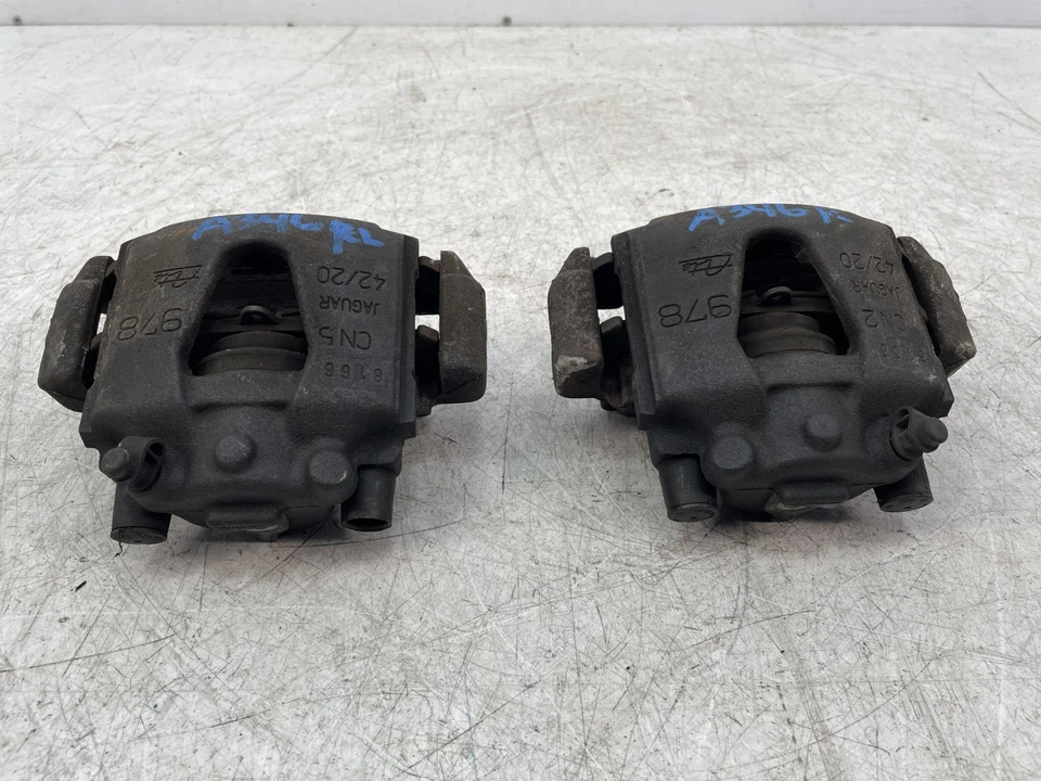 ✅ 97-06 Juego de pinzas de freno trasero izquierdo derecho conductor pasajero Jaguar XK8 XKR OEM Foto 4 de 4