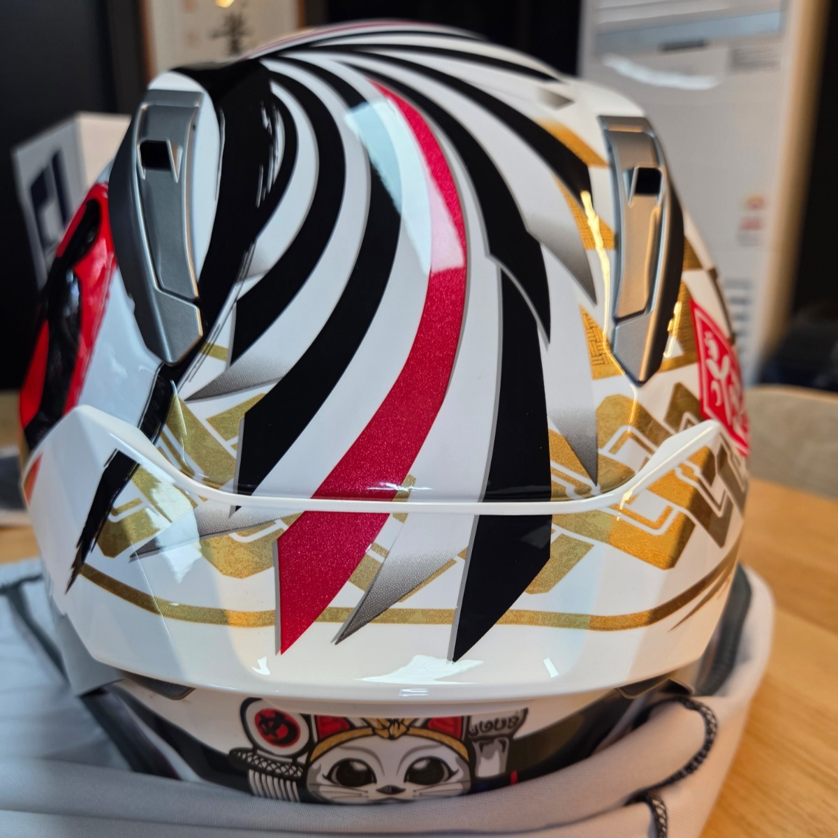 SHOEI X-15 MARQUEZ MOTEGI 4 Limited Edition + With Red Bull Decal