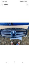 Mercedes W176 Front Bumper Grill (Eblem Star Not Included) 
