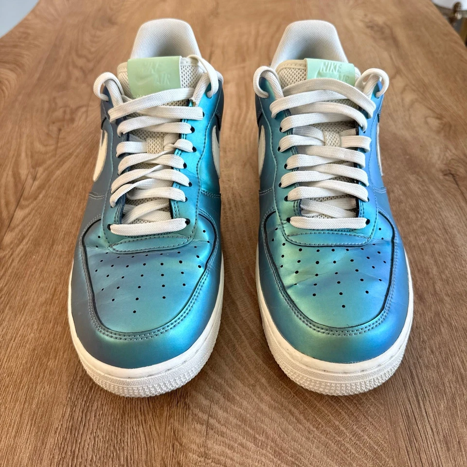 Nike | Air Force 1'07 LV8 'Fresh Mint' | 2017 | Para hombres Talla 9.5 Foto 3 de 4